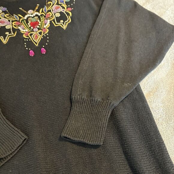 Victoria Jones Embroider Floral Sweater Red Heart Beads Black Size Large - Picture 4 of 9